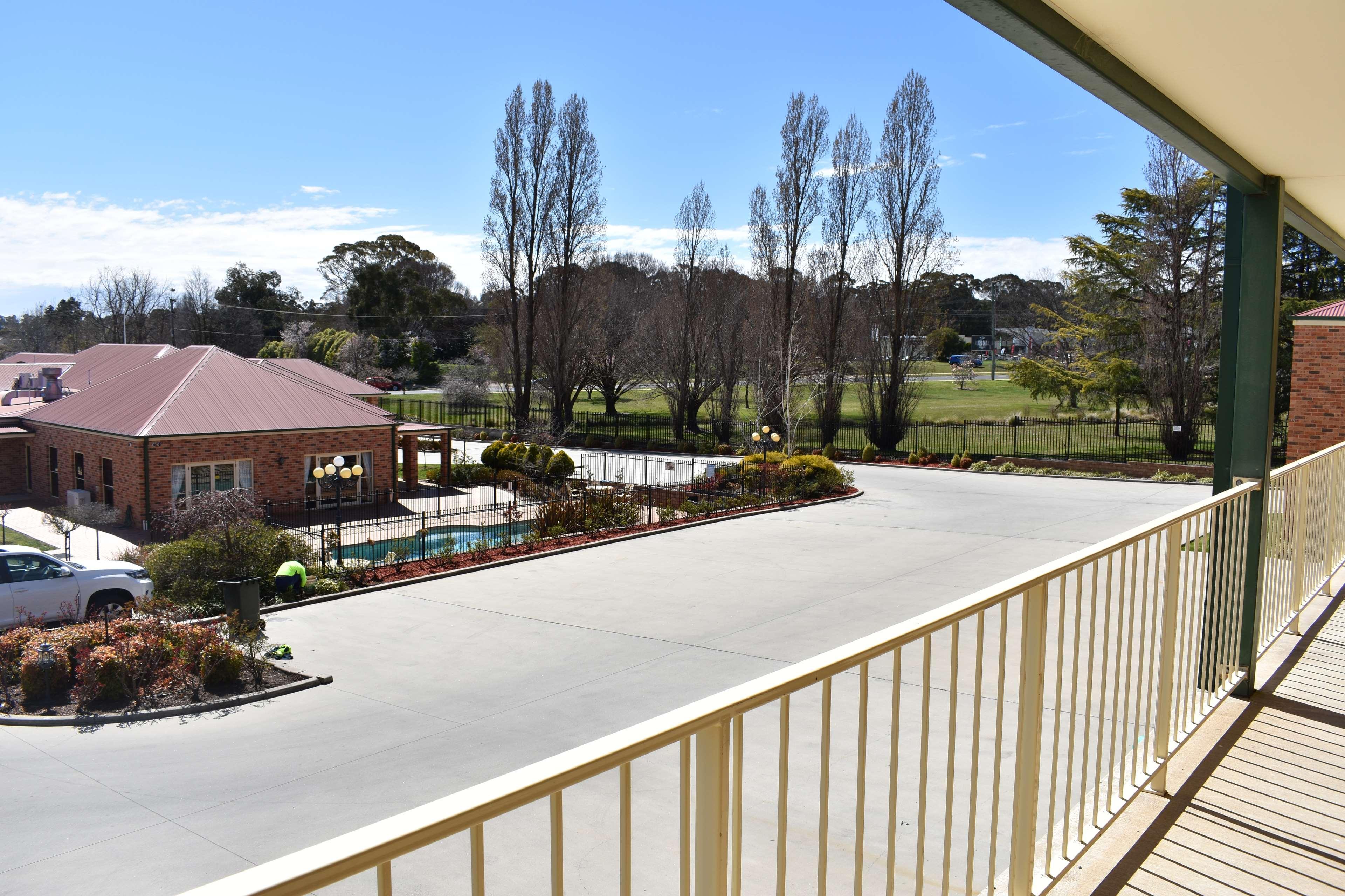 Best Western Plus Ambassador Orange Exterior photo